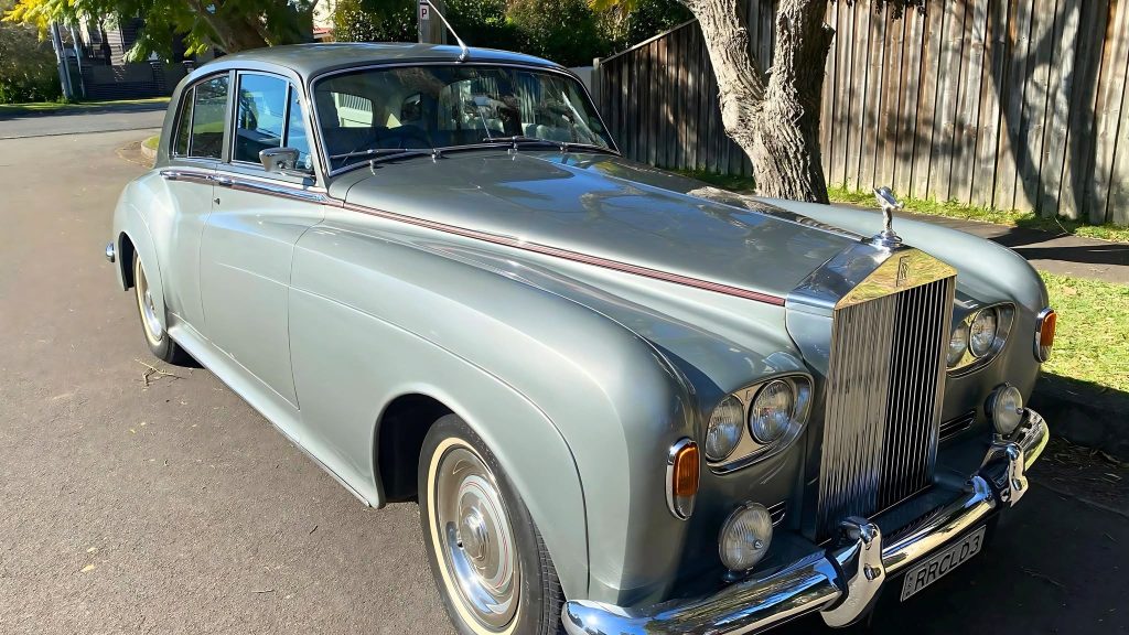 Silver - Rolls-Royce Silver Cloud III